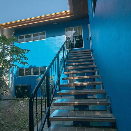 Apartamentos Cristal Quepos Exterior foto