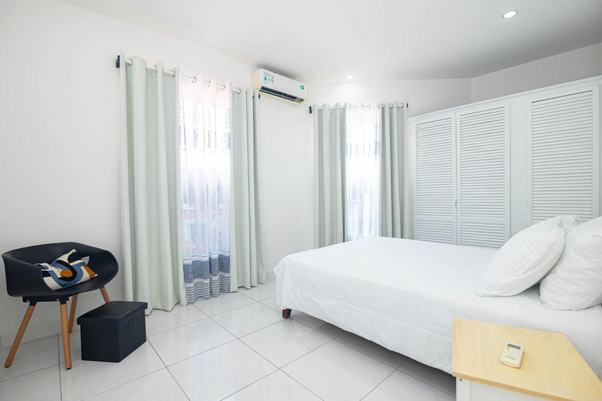 Apartamentos Cristal Quepos Exterior foto