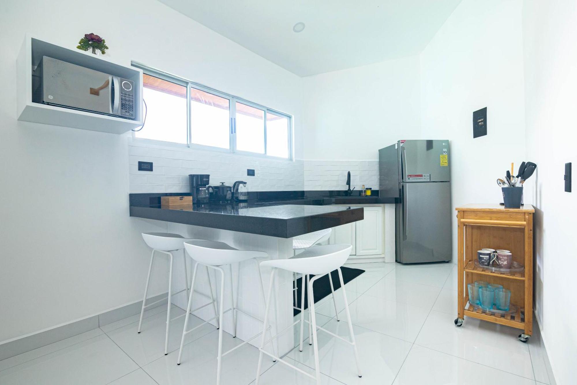 Apartamentos Cristal Quepos Exterior foto